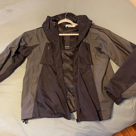 COPY - Real Takai hooded two tone windbreaker - Picture 2 of 5